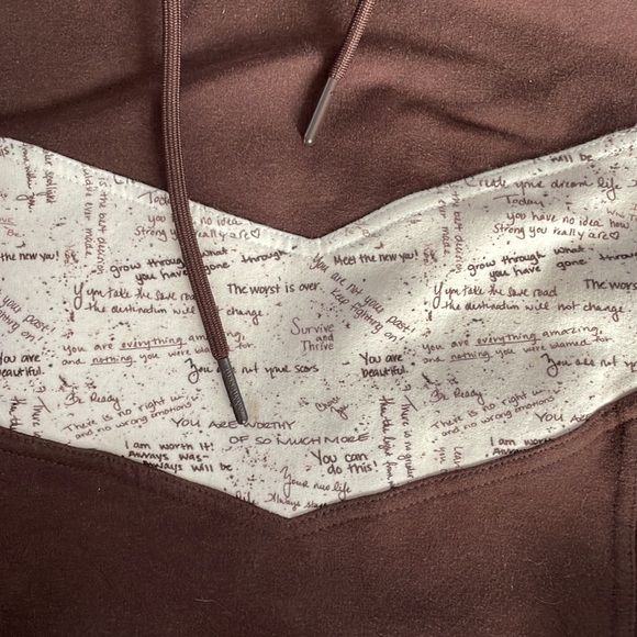 Buffbunny Hoodie - Picture 3 of 5